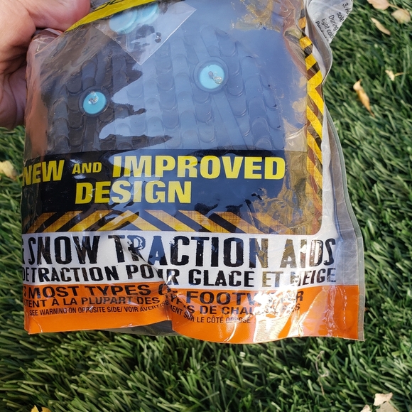 Ice & Snow Traction Aids - Picture 3 of 7